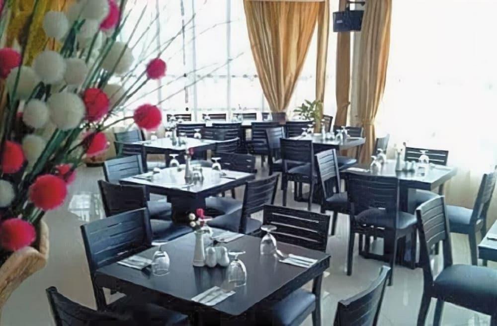 舒特拉酒店 芙蓉 外观 照片
